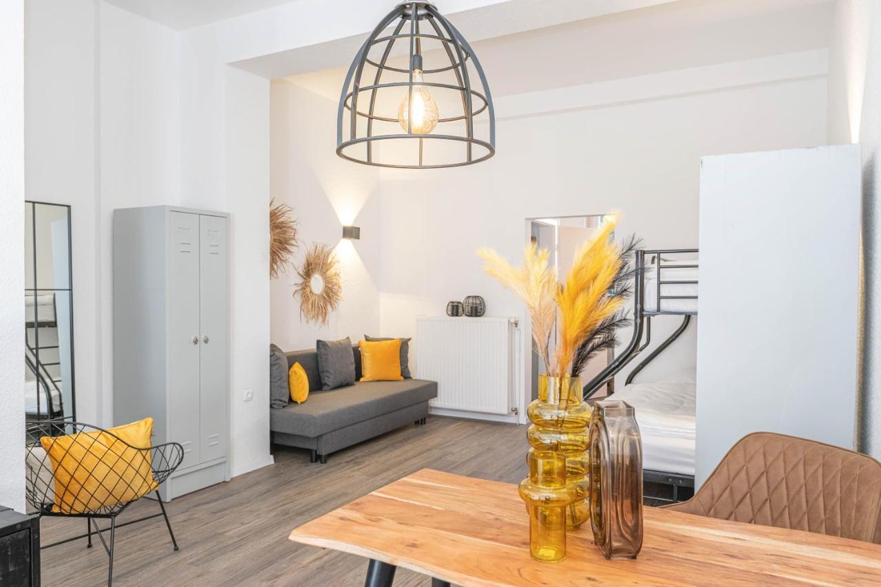 Appartement Special Studio In Essen, Wifi, Kitchen, Smart Tv *